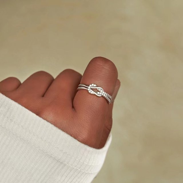 Mother & Daughter - Knot Ring
