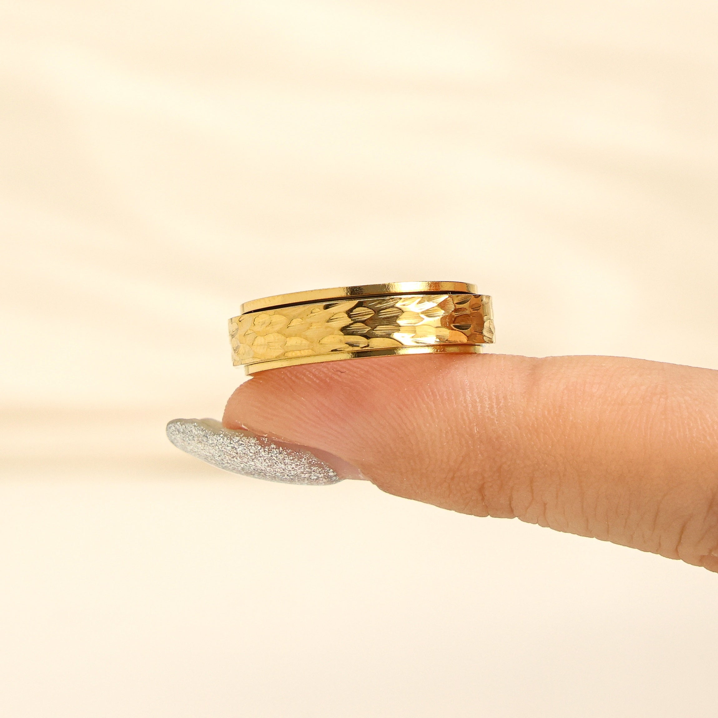 Axel Rotating Fidget Ring