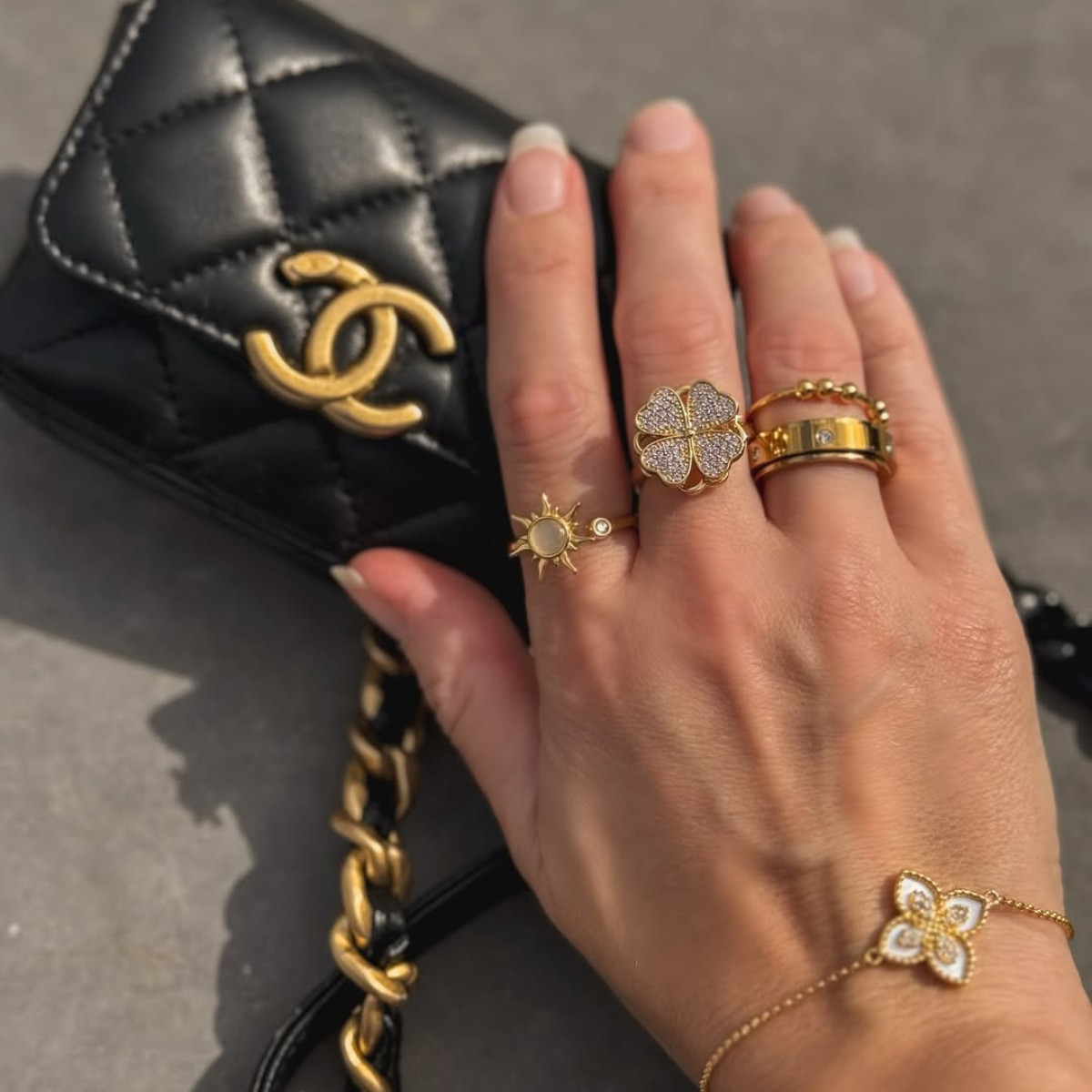 Clover Zircon Rotatable Fidget Rings