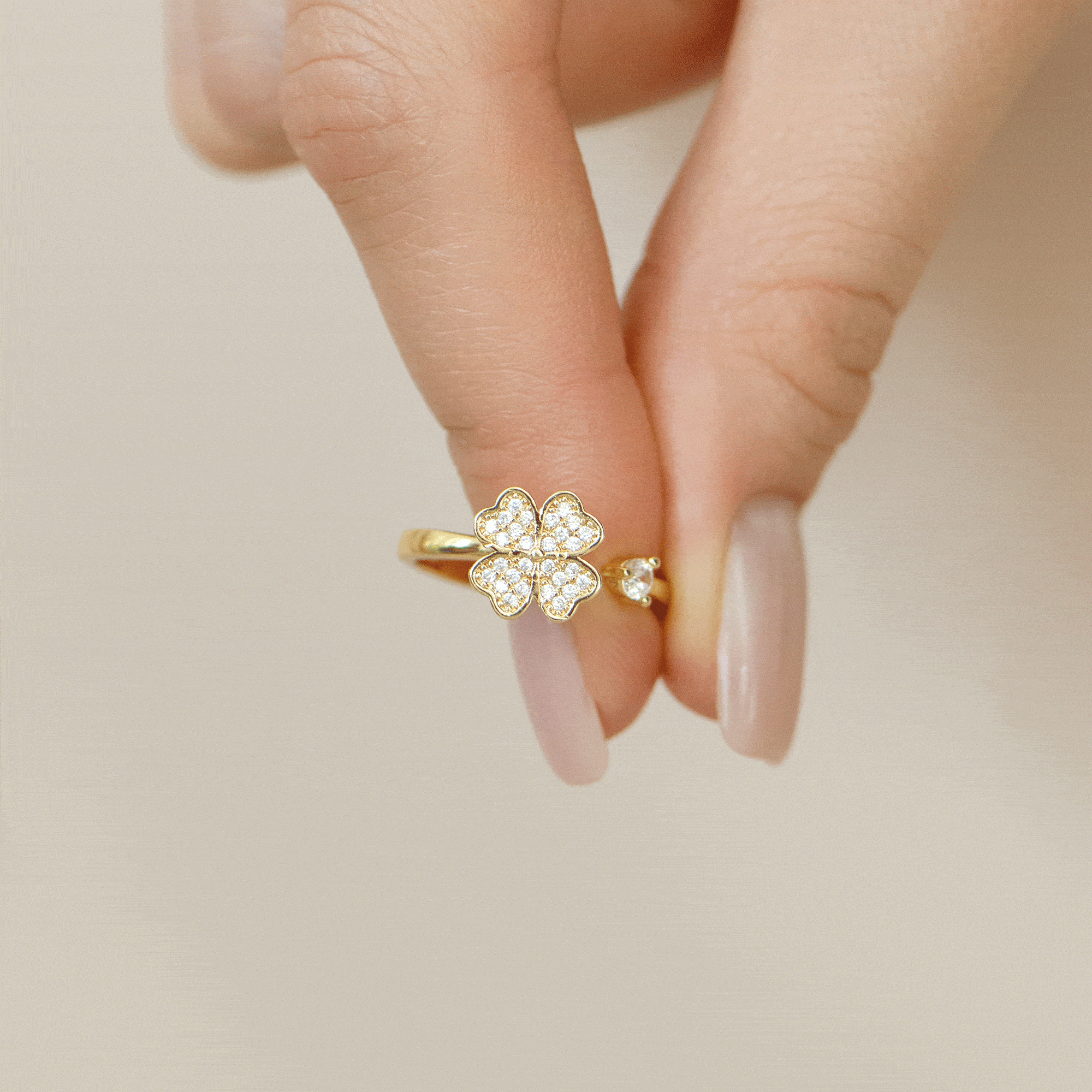 Clover Fidget Ring
