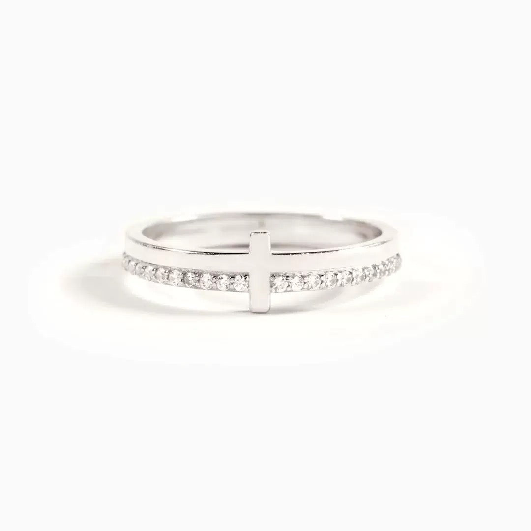I AM THE STORM - GOLDEN CROSS RING